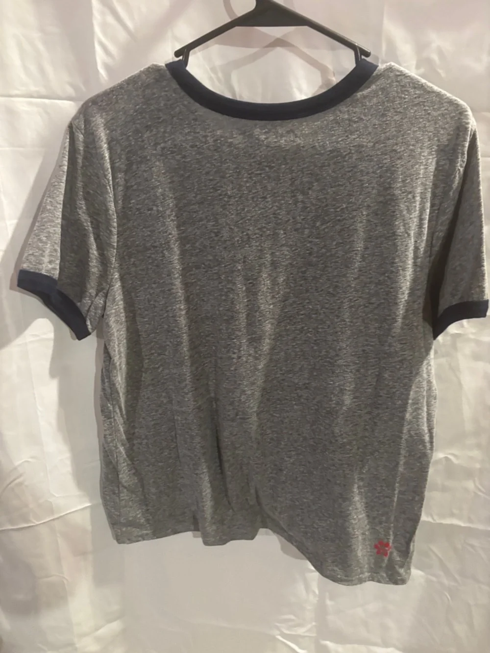 BOBS from Skechers Heather Gray Short Sleeve Tee with Navy and Pink Accents - Picture 4 of 4